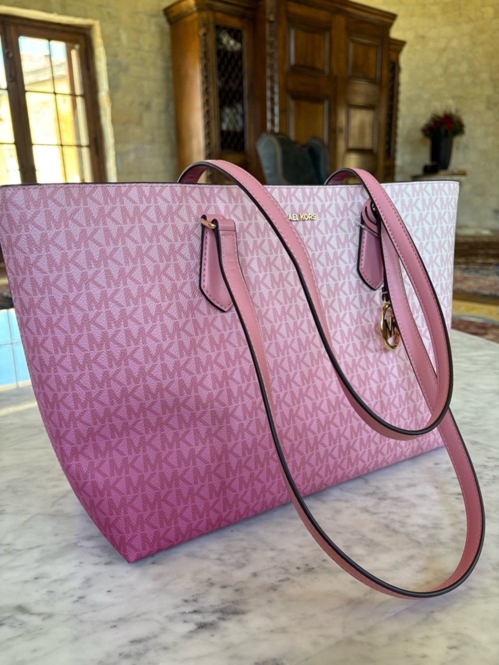Michael Kors Pink Ombre Signature Tote with Wristlet - Picture 4 of 14